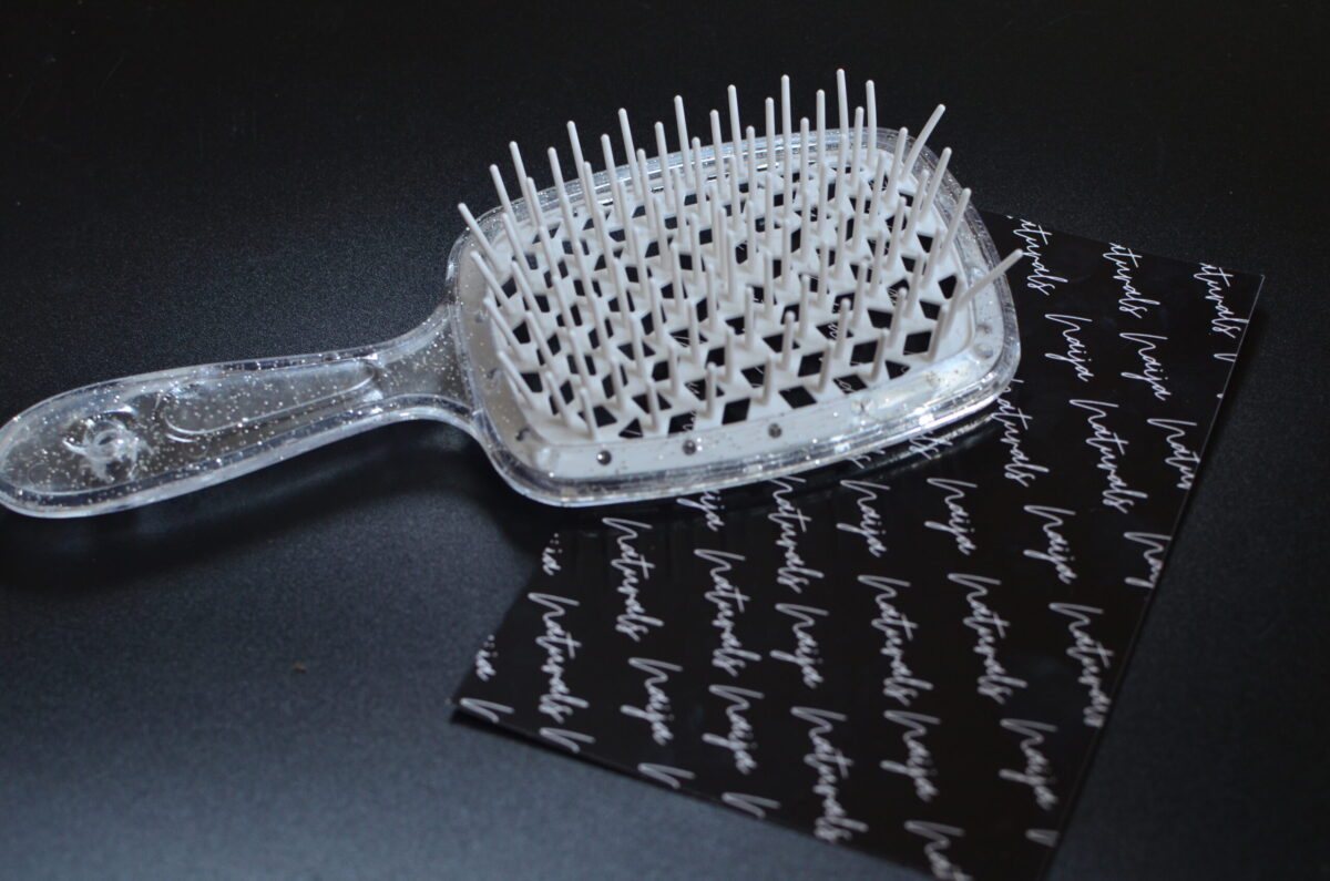 clear SQUARE HOLLOW PADDLE BRUSH - Image 2
